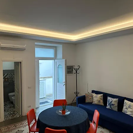 Prázdninový dům Un Passo Dal Porto Di Casa Leva *