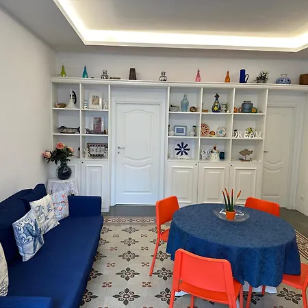 Prázdninový dům Un Passo Dal Porto Di Casa Leva