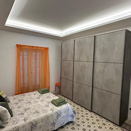 Prázdninový dům Un Passo Dal Porto Di Casa Leva
