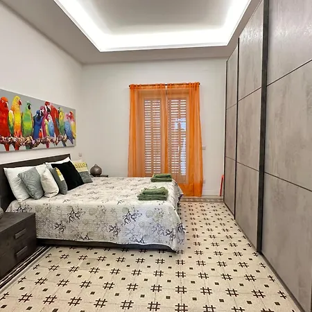 Un Passo Dal Porto Di Casa Leva Capri