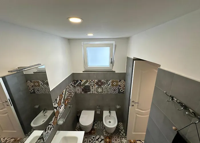 Un Passo Dal Porto Di Casa Leva Casa vacanze